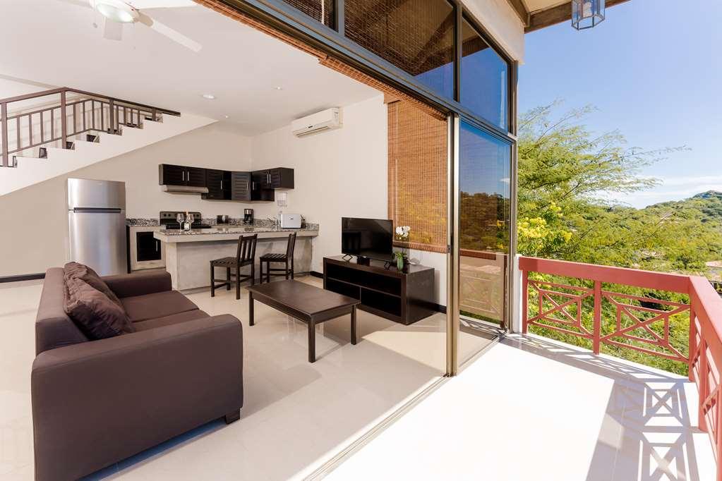 Villas Sol And Beach Resort بلايا هيرموسا الغرفة الصورة